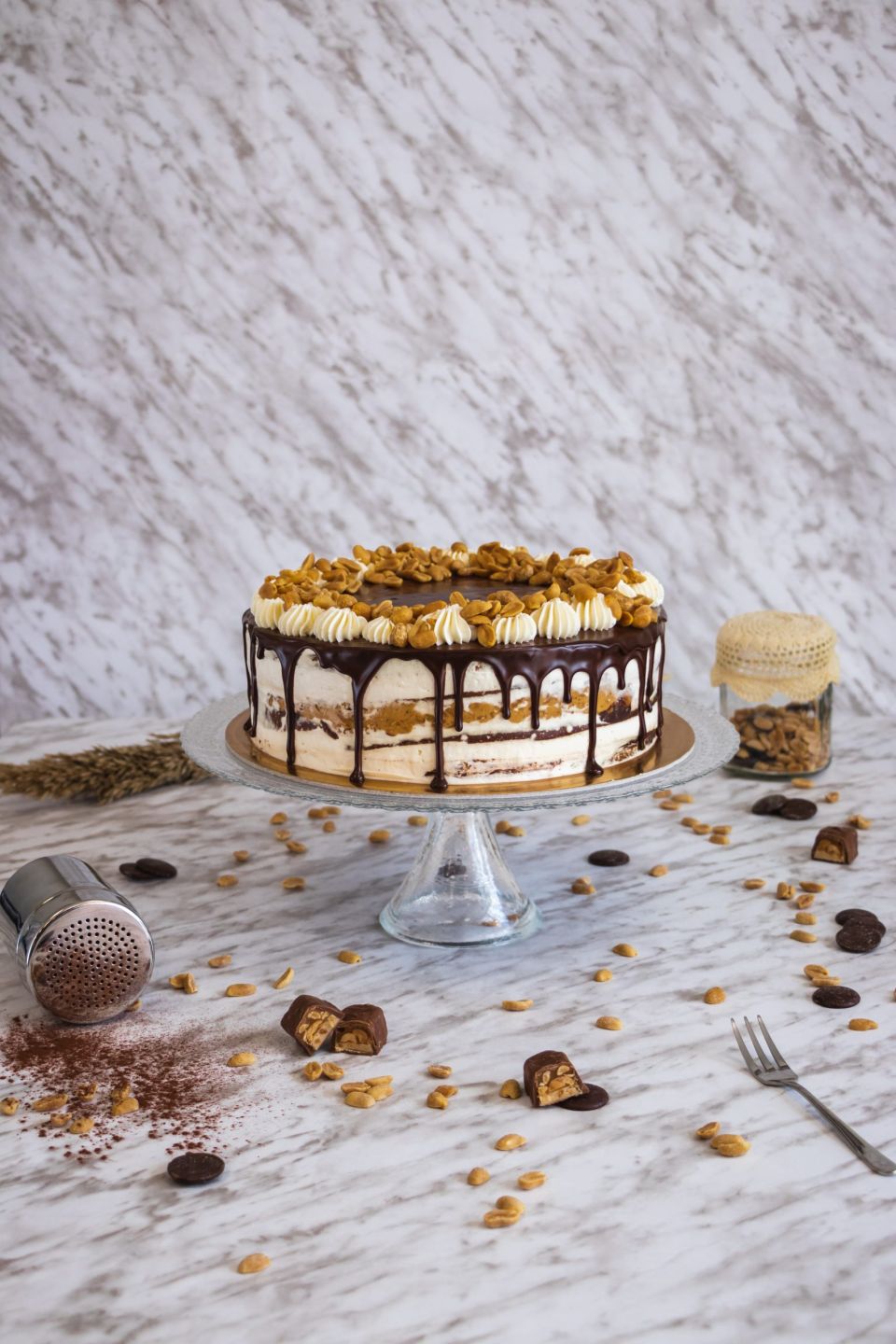 Snikers tortas