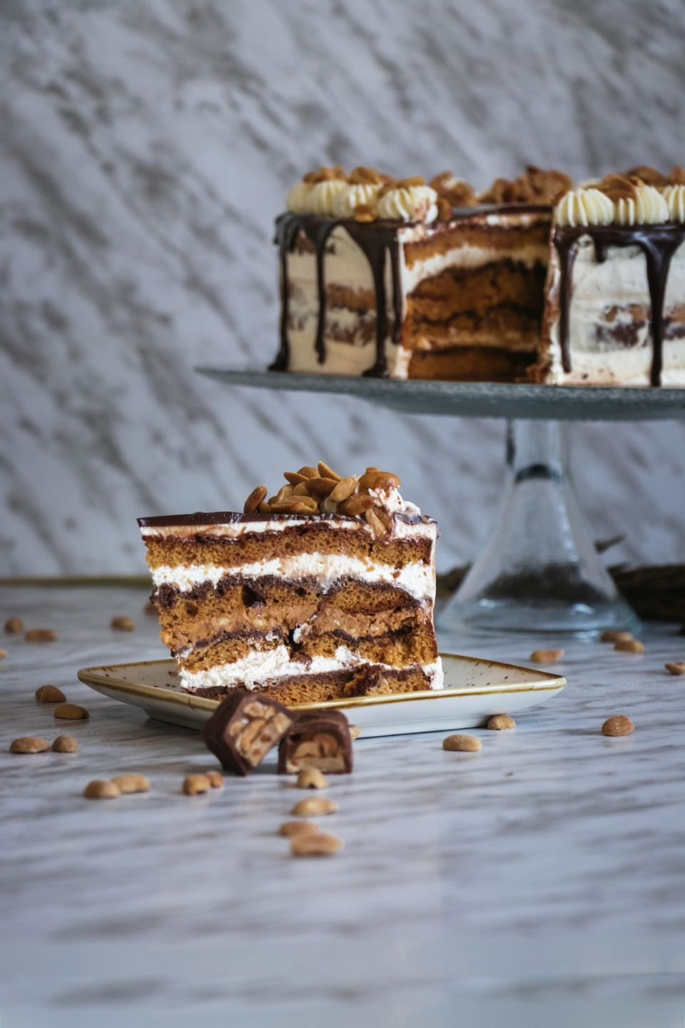Snikers tortas